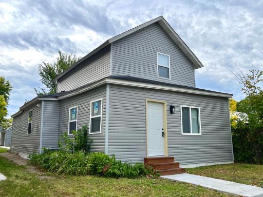 2616 30th Avenue S, Minneapolis, MN 55406