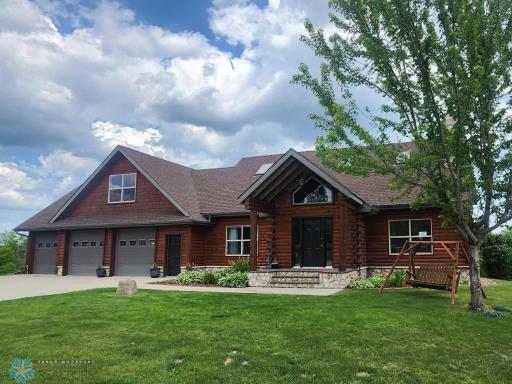 25712 15th Avenue N, Hawley, MN 56549