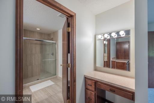 23110 Biscayne Avenue W, Farmington, MN 55024