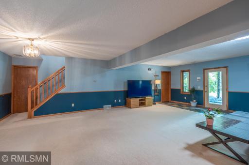 23110 Biscayne Avenue W, Farmington, MN 55024