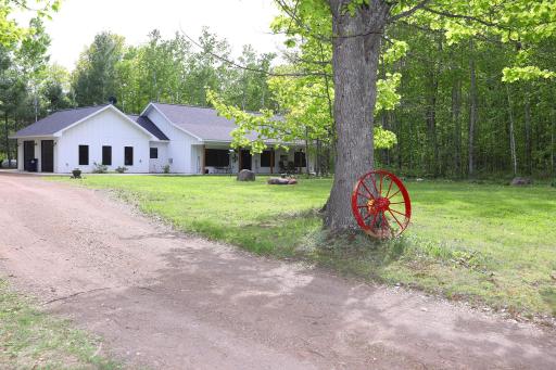 5004 West Road, Moose Lake, MN 55767
