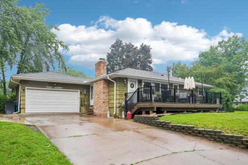5201 Quebec Avenue N, Minneapolis, MN 55428