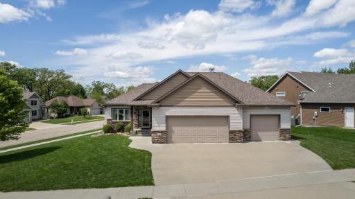 2391 Tee Time Road SE, Rochester, MN 55904