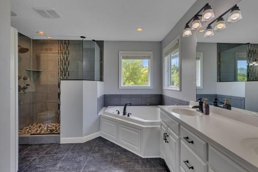 2508 Walden Way, Saint Cloud, MN 56301