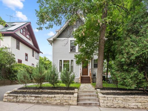 2408 Grand Avenue S, Minneapolis, MN 55405