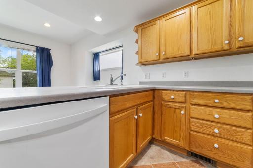601 N 22nd Avenue W, Duluth, MN 55806