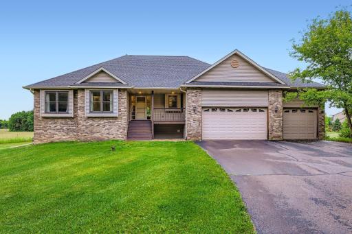 20330 Guarani Street NW, Oak Grove, MN 55303