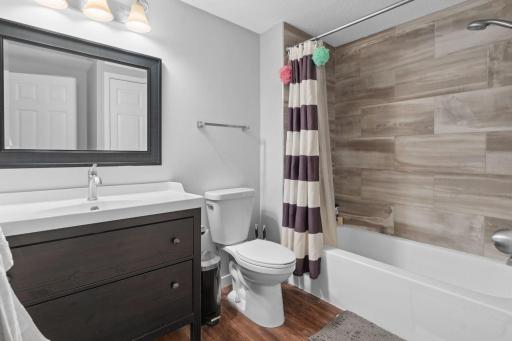 124 Avignon Court, Saint Paul, MN 55125