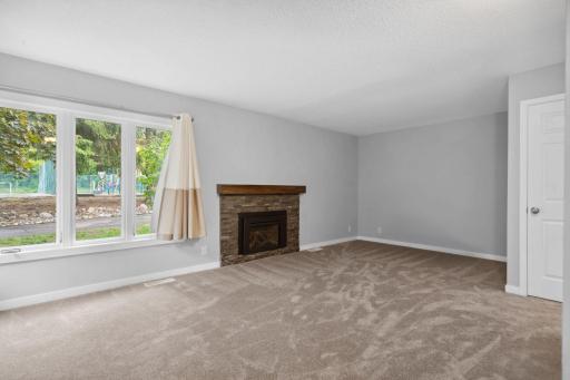 124 Avignon Court, Saint Paul, MN 55125