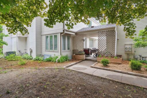 124 Avignon Court, Saint Paul, MN 55125