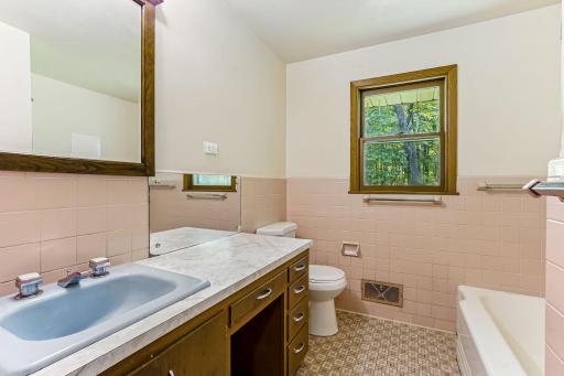 20257 Viking Boulevard NE, Wyoming, MN 55092