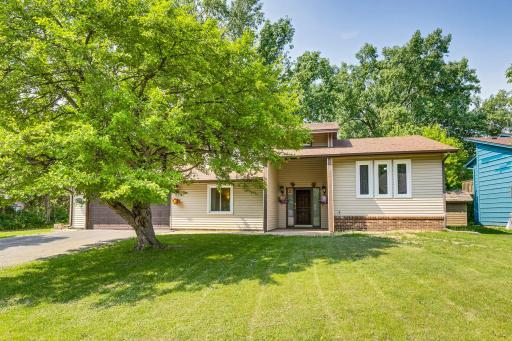 2723 Innsbruck Drive, Saint Paul, MN 55112