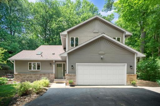 15 Magnolia Lane N, Minneapolis, MN 55441