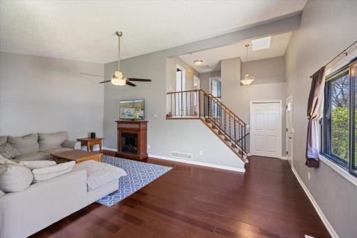 20293 Hunter Court, Lakeville, MN 55044
