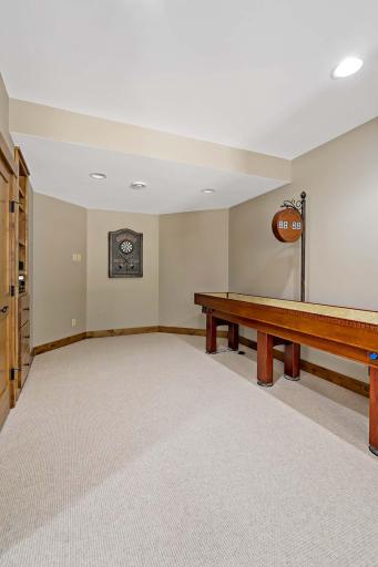 20655 Parkview Lane, Excelsior, MN 55331