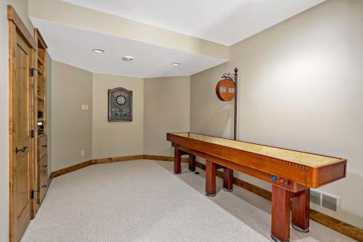 20655 Parkview Lane, Excelsior, MN 55331