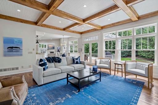 20655 Parkview Lane, Excelsior, MN 55331