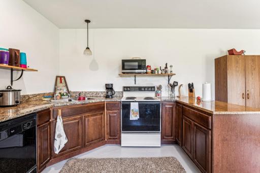 5057 Fairhill Drive SE, Buffalo, MN 55313