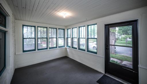2535 Jackson Street NE, Minneapolis, MN 55418