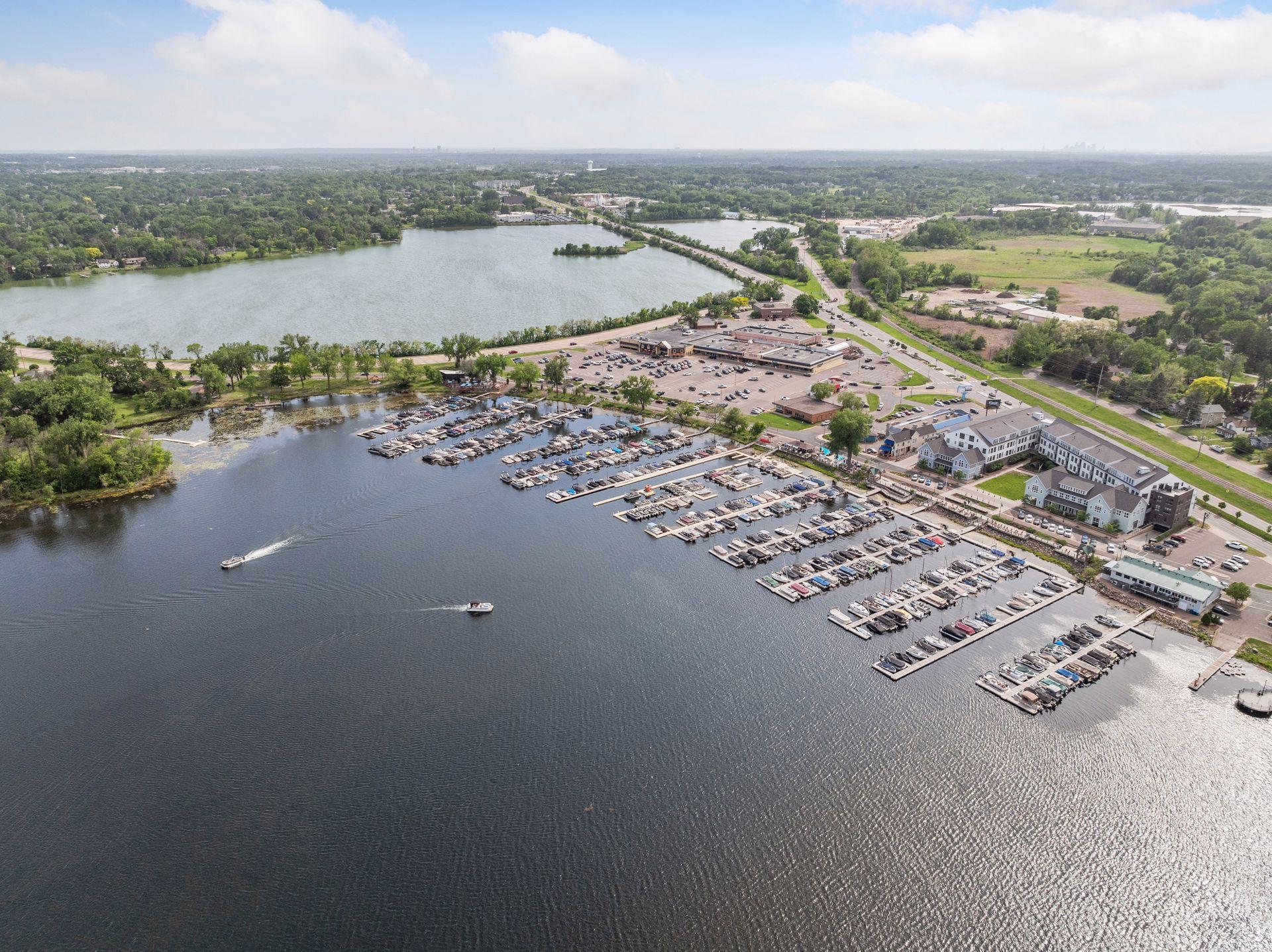 Dock. Dine. Repeat. Cruise into the marina and head straight for lakeside lunch, dinner, or drinks in downtown White Bear Lake—just steps from your slip.