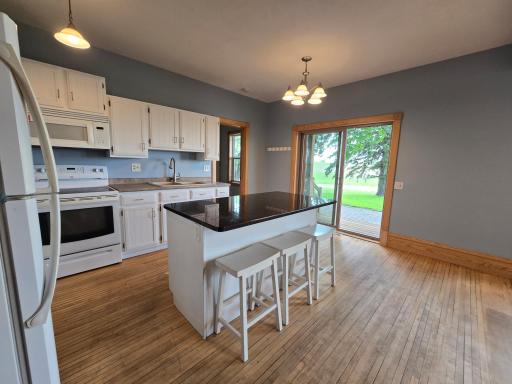24091 Sunny Side Drive NW, Evansville, MN 56326