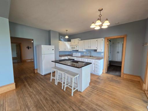 24091 Sunny Side Drive NW, Evansville, MN 56326