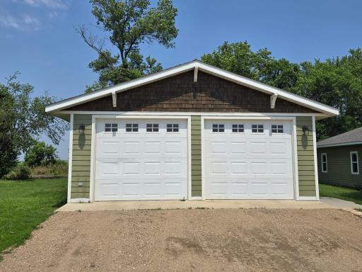 24091 Sunny Side Drive NW, Evansville, MN 56326