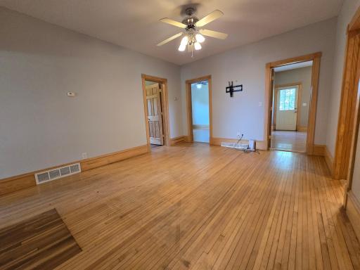 24091 Sunny Side Drive NW, Evansville, MN 56326