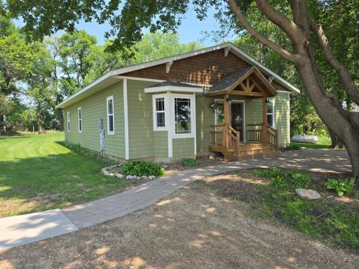 24091 Sunny Side Drive NW, Evansville, MN 56326