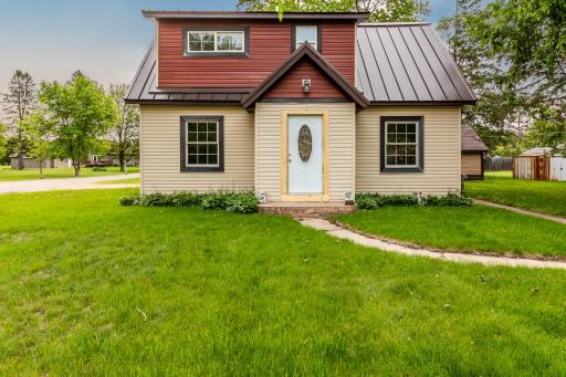 407 John Street N, Clarissa, MN 56440