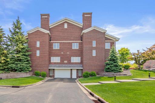 10830 Falling Water Lane, D, Saint Paul, MN 55129