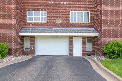 10830 Falling Water Lane, D, Saint Paul, MN 55129
