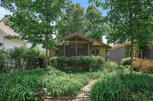 475 Lakeview Avenue, Excelsior, MN 55331