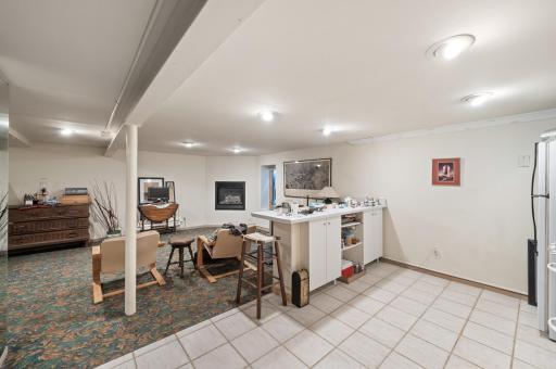 475 Lakeview Avenue, Excelsior, MN 55331