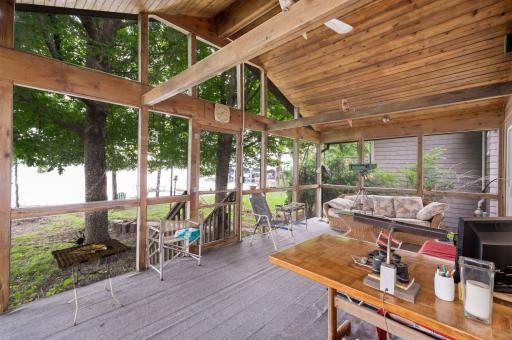 475 Lakeview Avenue, Excelsior, MN 55331