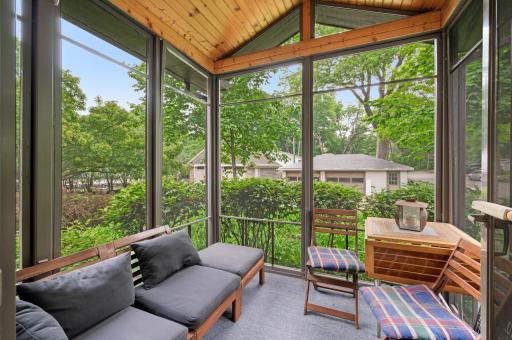 475 Lakeview Avenue, Excelsior, MN 55331