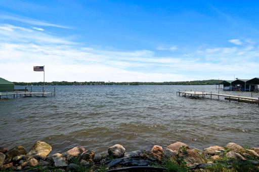 475 Lakeview Avenue, Excelsior, MN 55331