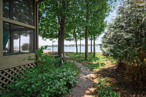 475 Lakeview Avenue, Excelsior, MN 55331