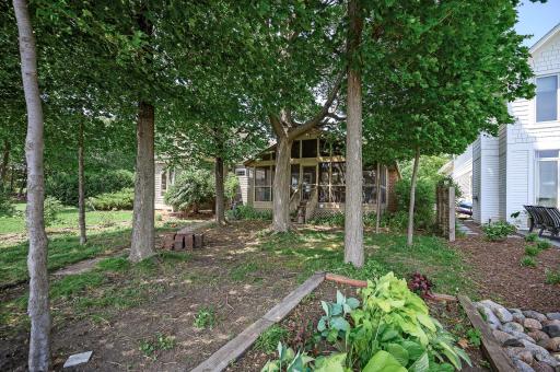 475 Lakeview Avenue, Excelsior, MN 55331