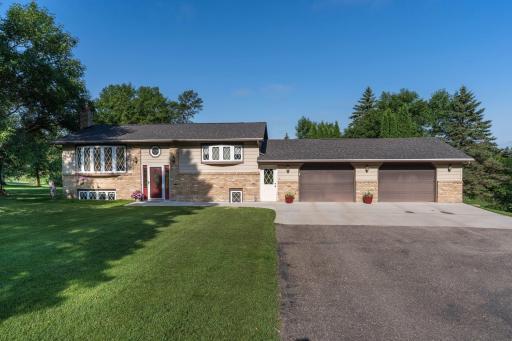 23725 240th Avenue, Fergus Falls, MN 56537