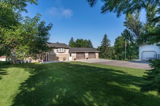 23725 240th Avenue, Fergus Falls, MN 56537