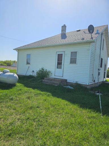 213 Harrison Avenue N, Mentor, MN 56736