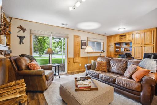 11206 Vessey Circle, Minneapolis, MN 55437