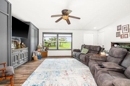 2541 County Road 4, Carlton, MN 55718