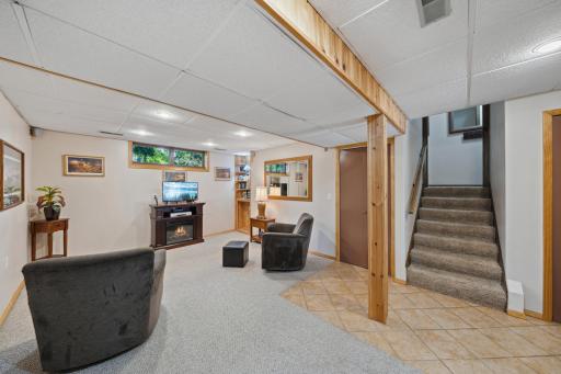 2670 Sumac Ridge, White Bear Lake, MN 55110