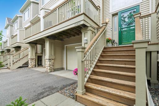13877 54th Avenue N, Plymouth, MN 55446