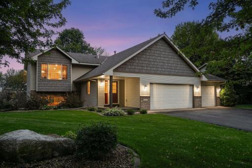 11029 Shoreline Court, Chisago City, MN 55013