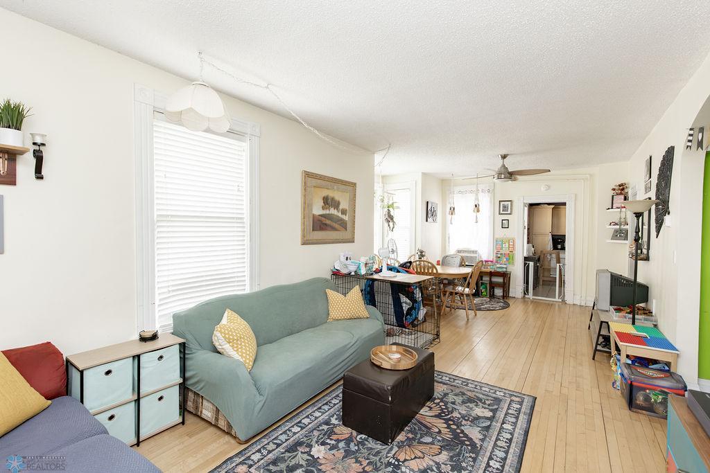 Living Room / Dining Room