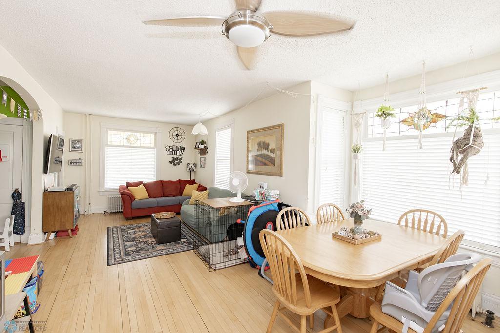 Living Room / Dining Room