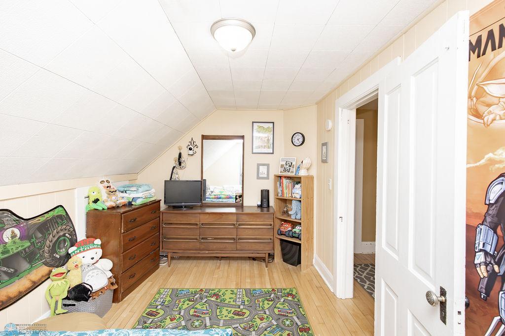 Upstairs Bedroom 3